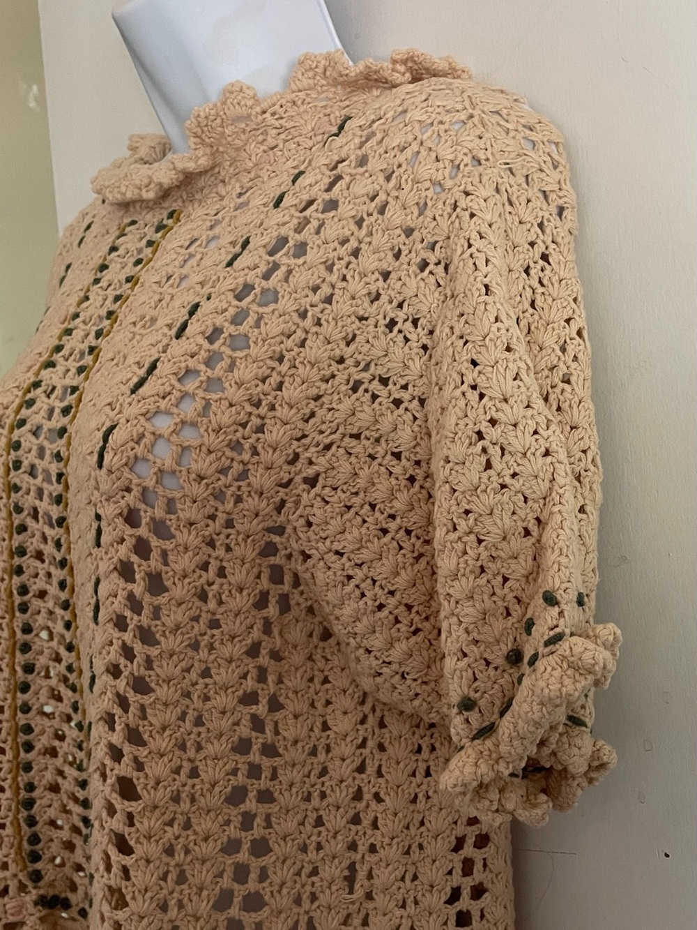 Zara vintage-style crochet open-knit top. - Picture 5 of 13